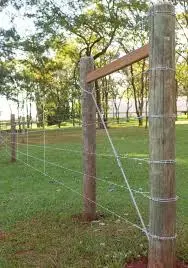 Construção de cerca de arame farpado - foto 8