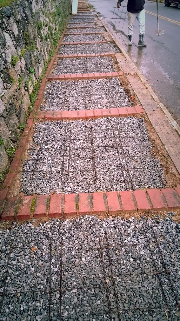 Construção de calçadas - foto 5