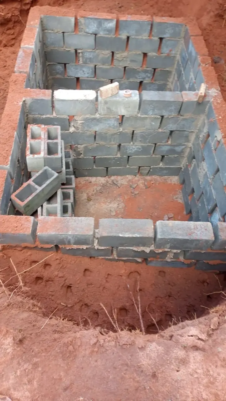 Construção de fossa séptica - foto 4
